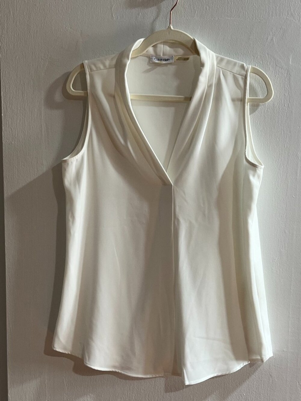 Calvin Klein Medium Blouse - White - NWOT